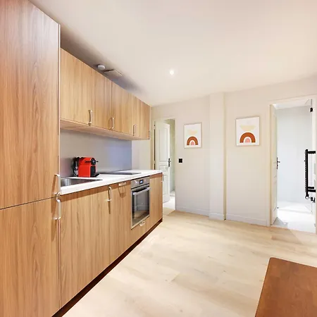 Magnificent - 3bd-10p - Buttes Aux Cailles